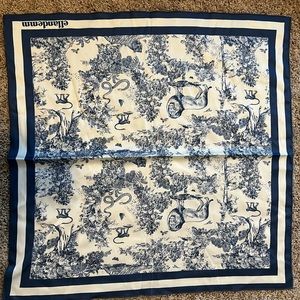 Ellandemm silk scarf new (came without tag)